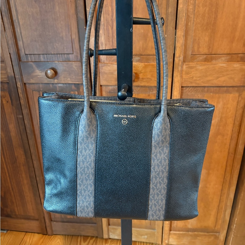 Michael Kors Austin Large Tote